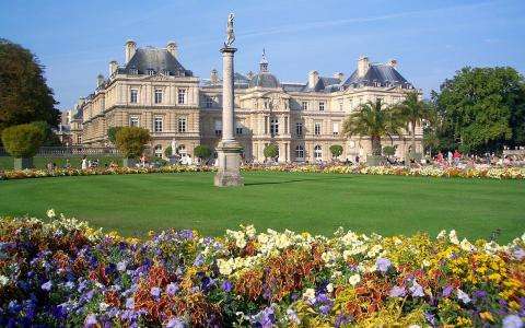The incomparable parks and gardens of Paris