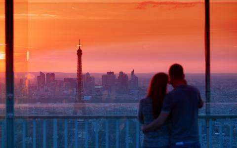 Valentine's Day in Paris